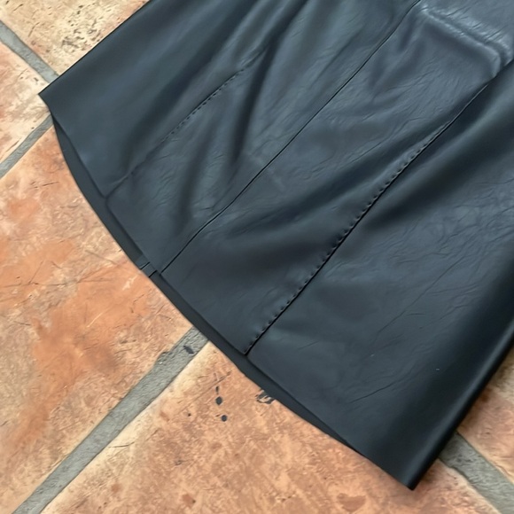 H&M Size Small Black Faux Leather Tank Top - Picture 6 of 12